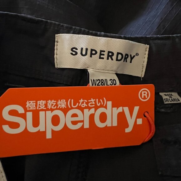 Superdry women's ripstop cargo pants size 28 L30 black NWT - Picture 7 of 7